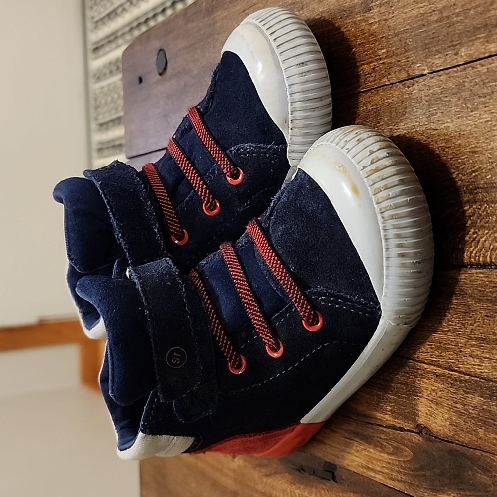 Stride Rite high tops Size 7